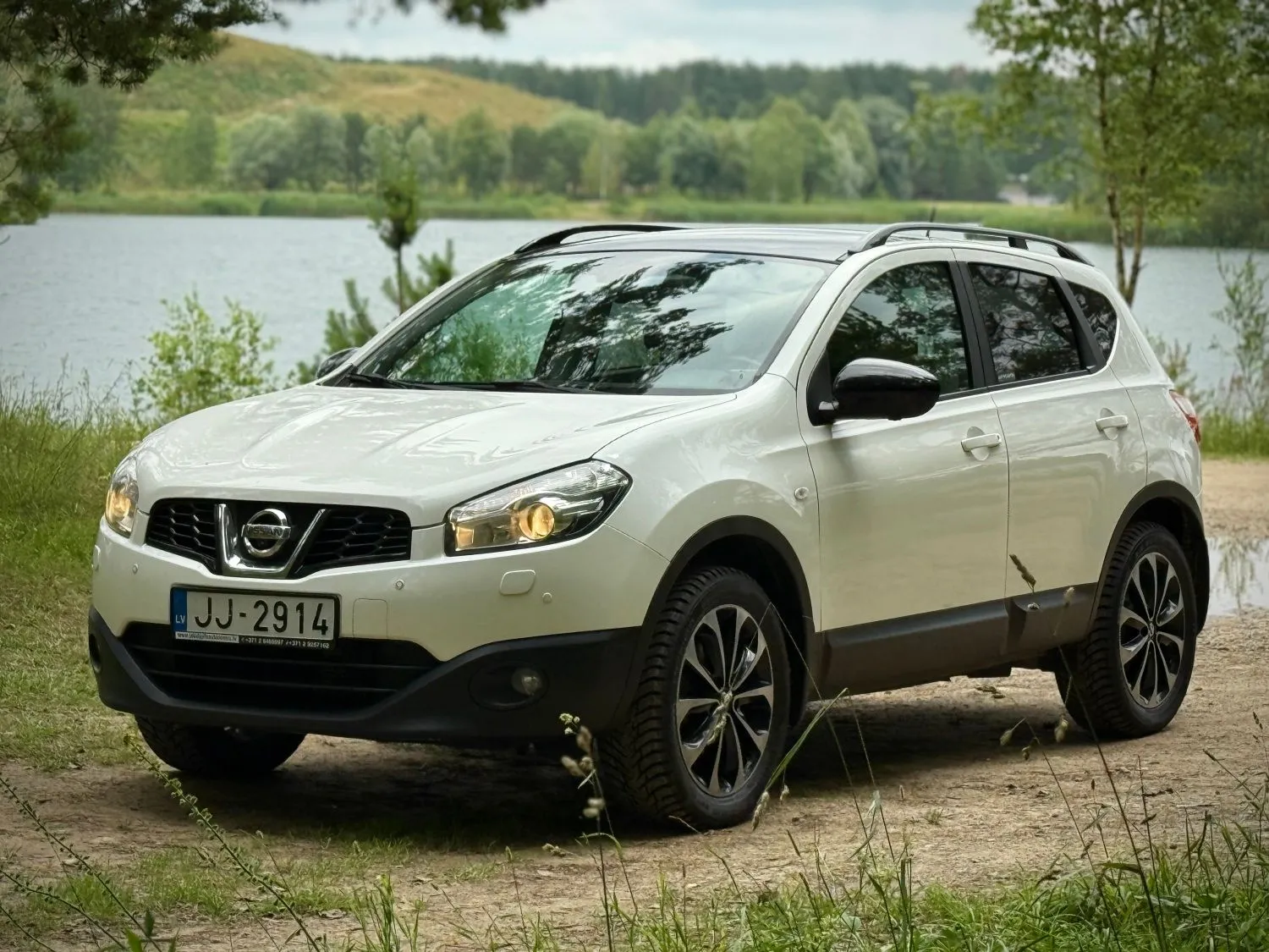 Auto noma - Nissan Qashqai 2013